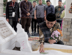 Peringati Hari Jadi ke-193 Simalungun, Bupati Anton Saragih Ziarah ke Makam Raja Sang Nauwaluh di Bengkalis