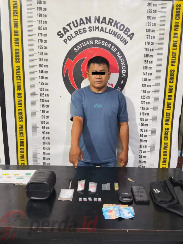 Sat Narkoba Polres Simalungun amankan dua tersangka pengedar sabu dan barang bukti 15,94 gram.