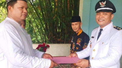 Perkuat Pelayanan Desa, Pangulu Perdagangan II Lantik Alfiandi Purba Sebagai Gamot Huta III