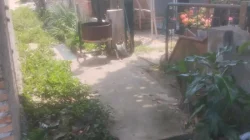 Gerbang Rumah Warga Tertutup Bangunan Selama Dua Tahun, Warga Soroti Penanganan Kelurahan Perdagangan I