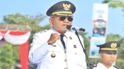 Lahir Pancasila 2026, Bupati Simalungun Ajak ASN Jadikan Pancasila Pedoman Hidup Bupati Simalungun H. Anton Achmad Saragih memimpin upacara Hari Lahir Pancasila 2026 di halaman Kantor Bupati, Pamatang Raya.