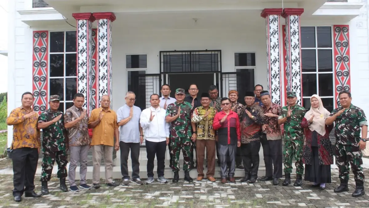 Dandim 0207 Simalungun Letkol (Inf) TNI Agus Mochtadi Rangkuti silaturahmi ke FKUB Kabupaten Simalungun