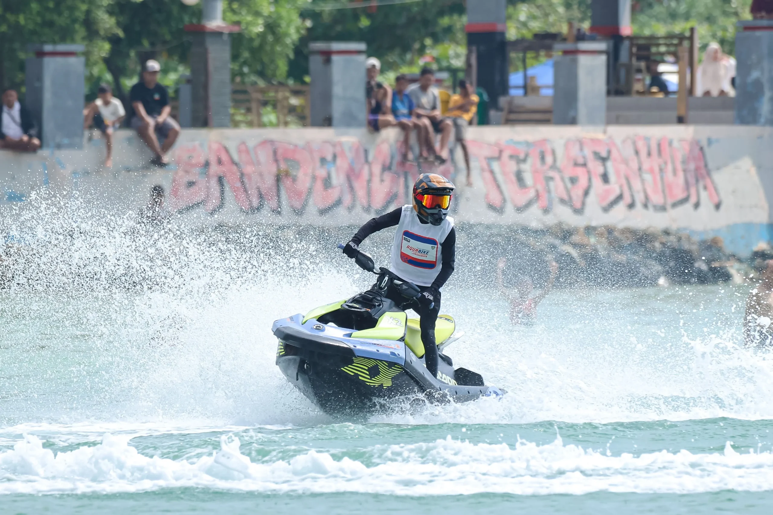 Syahdy saat Di atas Jetsky sebelum lomba