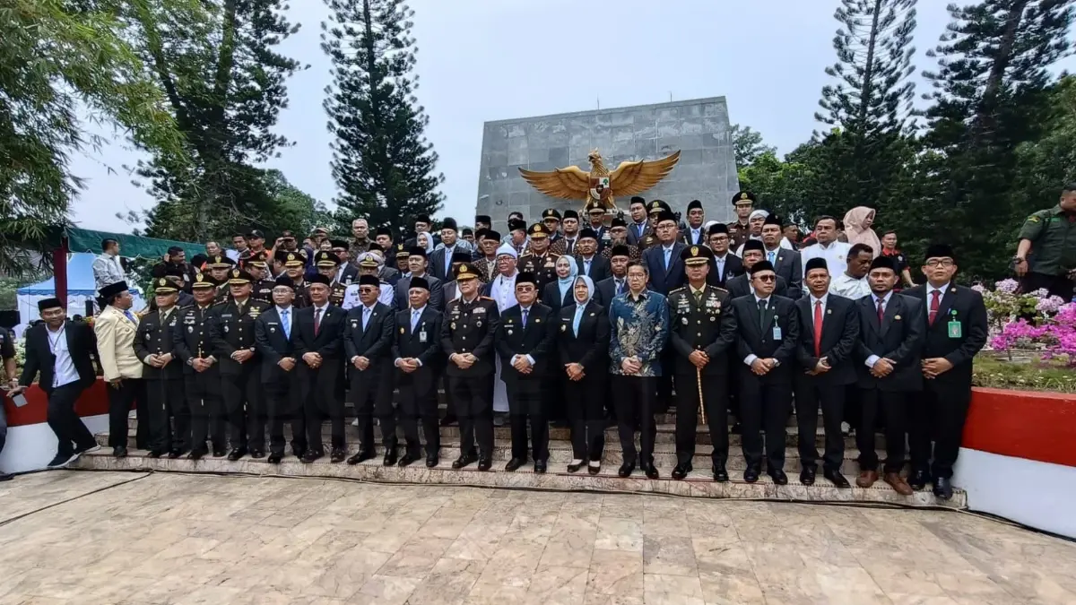POTO BERSAMA SELESAI UPACARA HARI KESAKTIAN PANCASILA 1 OKTOBER 2026